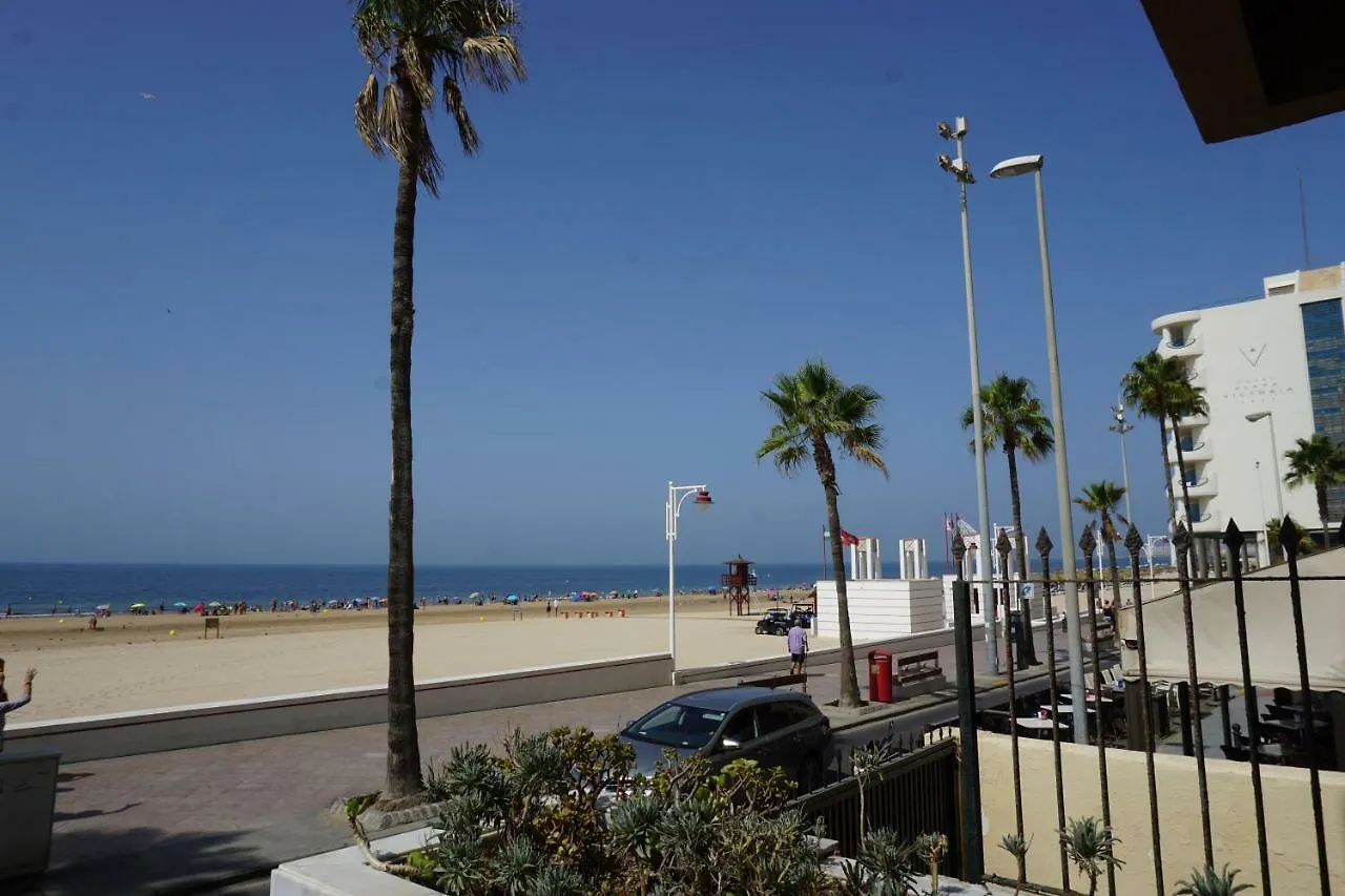 Appartement Apartamento La Mar De Cerca. Terraza Vistas Mar. 1ª Linea Playa à Cadix